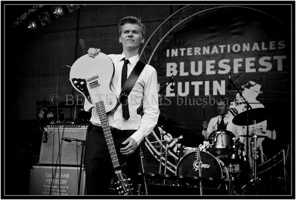 Yngve and His Boogie Legs - 05/2013 BluesBaltica Eutin