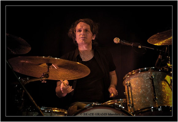Henrik Freischlader & Band - 11. November, Kiel Räucherei