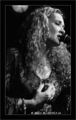 Dana Fuchs Band - 02. Oktober 2011, Downtown Bluesclub Hamburg