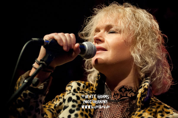 Rebecca Downes Band - 24.02.2017, Räucherei Kiel, 19. Int. Bluesfestival