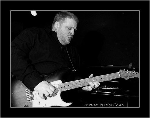 Danny Bryant’s Red Eye Band - 10. Februar 2012, 14. Internationales Kieler Blues Festival, Räucherei