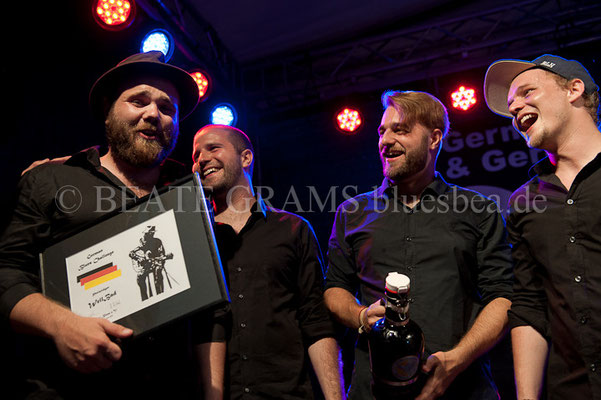 Wellbad gewinnt die German Blues Challenge 2015 in Eutin und fliegt im Januar 2016 zur IBC nach Memphis (USA).