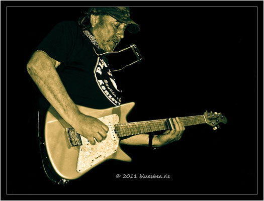 Miller Anderson - 13. Bluesfestival Kiel - 18. Februar 2011 - Räucherei 