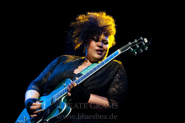 Dede Priest & Johnny Clark and The Outlaws (USA / NL) - 20. Internationales Kieler Blues Festival - 23. 02.2018 Räucherei Kiel