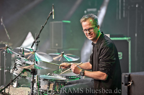 Tim Engel - 7. KielerWocheBluesNacht - 17.06.2018 - Rathausbühne Kiel