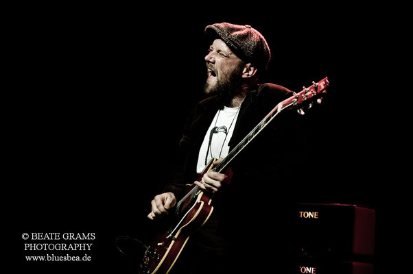 "Blues for Gary" by Henrik Freischlader - 22.04.2017 Räucherei Kiel