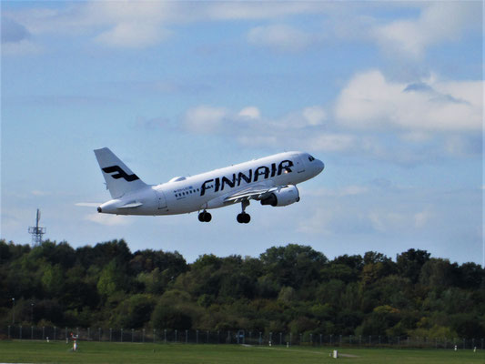 A319 FinnAir, am 30.09.2018, in Hamburg, Maxwell Leu