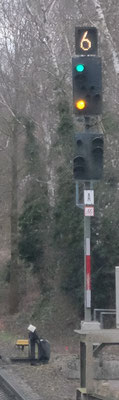 Dunkles Vorsignal bei Hp2 mit Zs3 Kennziffer 6 in Berlin Lichtenrade