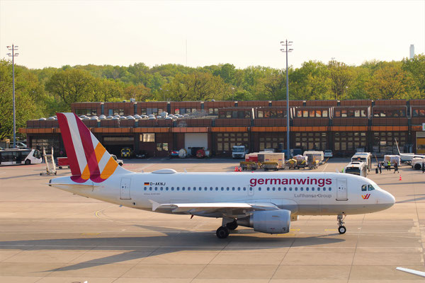Airbus A319 Kennjng: D-AKNJ der Eurowings noch in Germanwings Livery am 29.04.2019 in Berlin-Tegel 