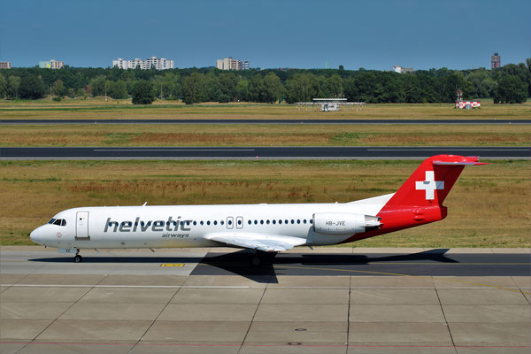 Fokker 100 helvetic, Berlin Tegel, 26.07.2018, Steve Baaß