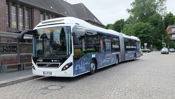 Volvo 7900 Hybrid, Flensburg Hbf, 09.07.2018, Ingo Weidler