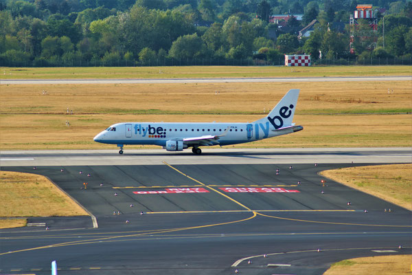 Embraer 175 Flybe, Düsseldorf, 11.80.2018, Steve Baaß