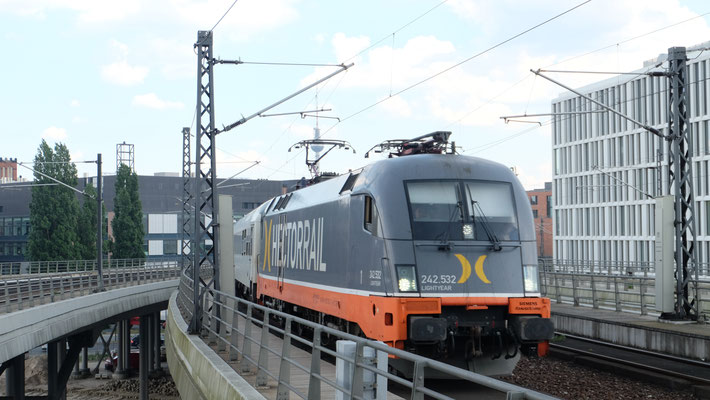 182 532 (242.532) "Lightyear", Berlin Hbf, 2018, Ingo Weidler