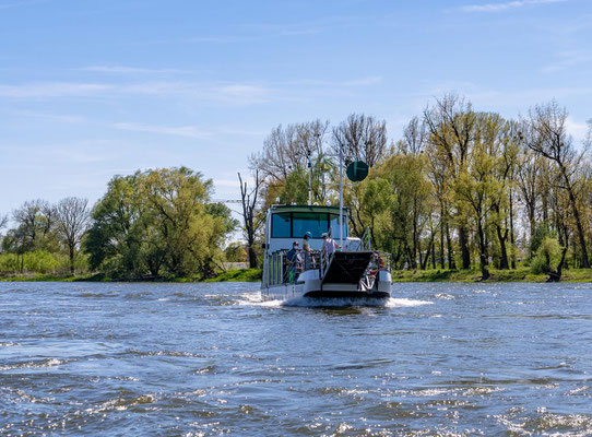 Fuß- und Radfähre Niederalteich ©Tourismusverband Ostbayern e.V., Fotograf Maximilian Semsch