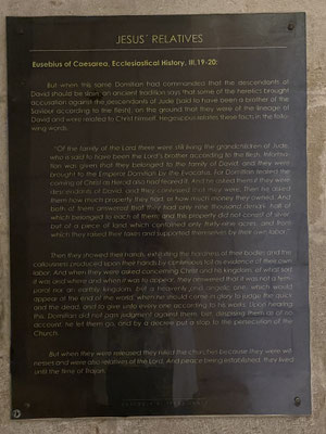 ThP 230602 Israël - Nazareth - Kerk van Sint-Jozef - Het verhaal over Domitianus en de kleinkinderen van Judas.