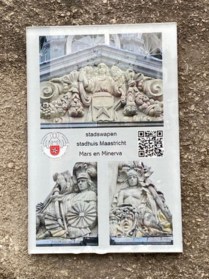 ThP 221219 Maastricht - Stadhuis - Handig informatiebord.