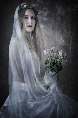 Emily - Hochzeitstag