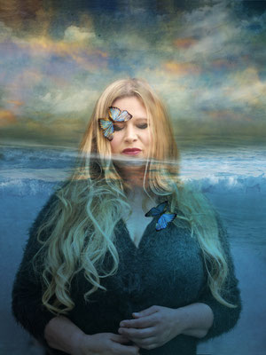 Sink In The Sea Of Dreams