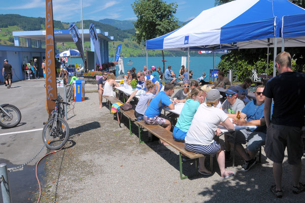 SUPoint SUPerdays - SUP Vermietung Buochs