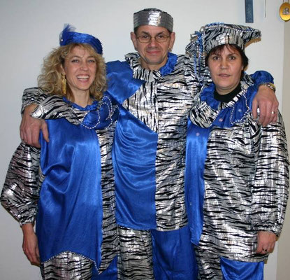 BUNTE, LUSTIGE KOSTÜME