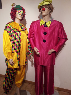 CLOWNKOSTÜME, gelb Fr. 30.- / pink Fr. 28.- / Mütze + Fliege, Fr. 6.-
