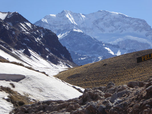 Der höchste Berg des gesamten amerikanischen Kontinents ... der Aconcagua mit 6.959 Metern