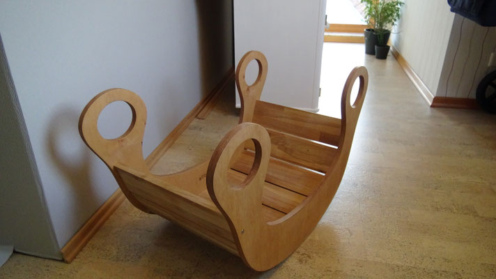 Babywippe / kreativ-fraesen