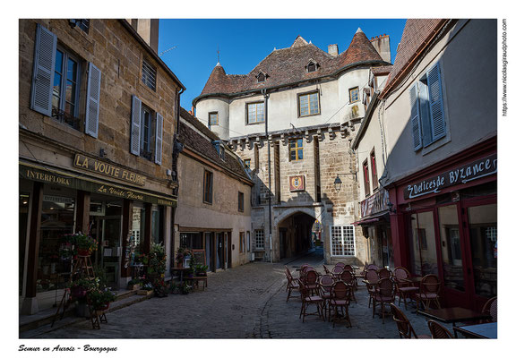 Semur en Auxois © Nicolas GIRAUD