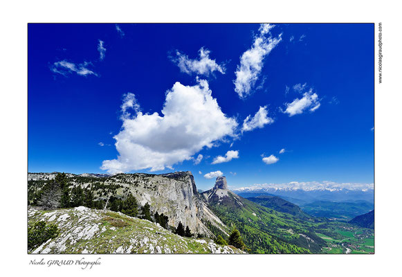 Mont Aiguille - P.N.R. du Vercors © Nicolas GIRAUD