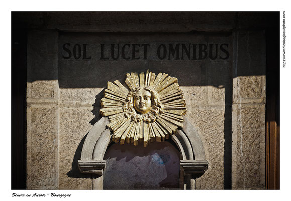 Semur en Auxois © Nicolas GIRAUD