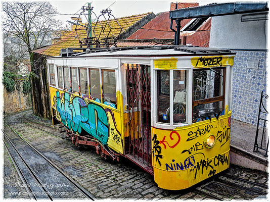 Ascensor do Lavra - Lisbonne © Nicolas GIRAUD