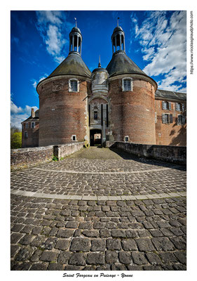 Château de St Fargeau - Yonne © Nicolas GIRAUD