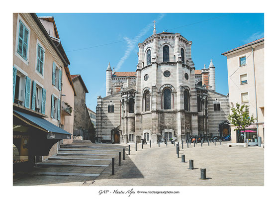 N.D. et St Arnoux  - Gap - Hautes Alpes © Nicolas GIRAUD