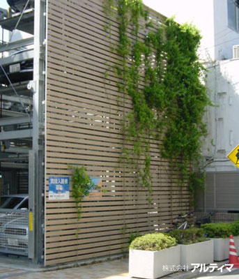 東京都江東区（集合住宅）； 2006年3月；　アルティマグリーンライン（ストライプ）