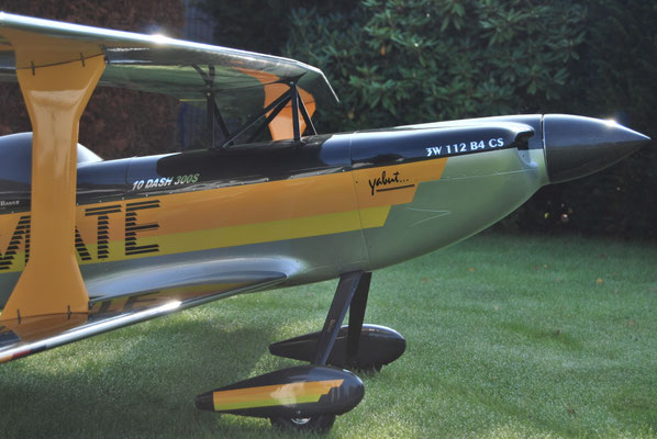 Ultimate Dash 300s 2,25m - Delro Modelltechnik