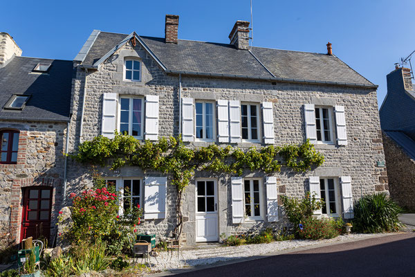 Charakteristisches Steinhaus in einem der Teilorte von Retgnéville-sur-Mer