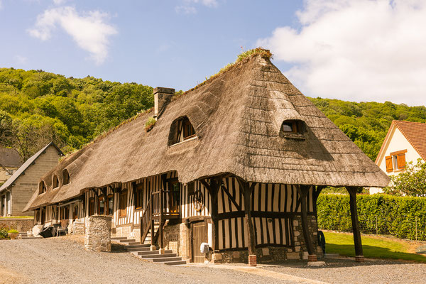 Typische Chaumière in Marais-Vernier