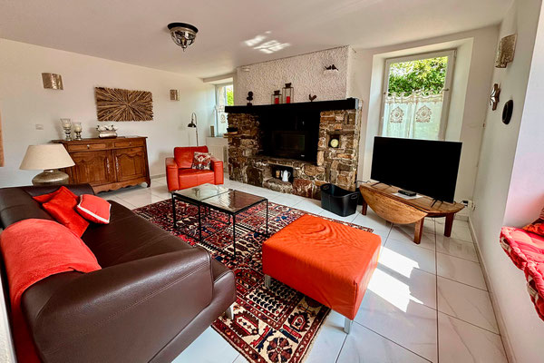 Das Wohnzimmer im Ferienhaus La Clregerie in Bretteville/Ay in der Normandie