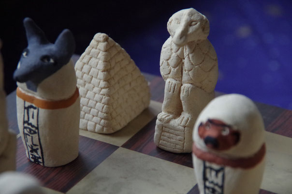 Chess game - Vikings and Egyptian Gods, detail view