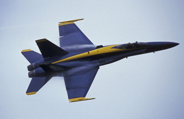 F/A-18 Hornet, US Navy, Blue Angels, Seattle, Seafair 2000