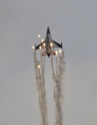 F-16 Belgian Demo Team, Airpower, Zeltweg 2013 - Nikon D7000 / Nikkor 70-200/2.8 + TC-20E