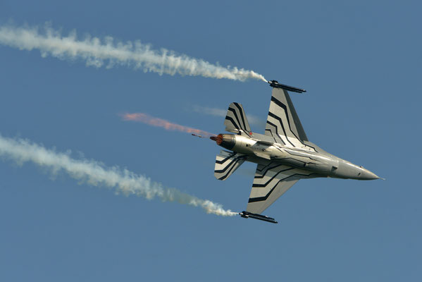 F-16, Airpower, Zeltweg 2016 - Nikon D800 / Nikkor 70-200/2.8 + TC-20E