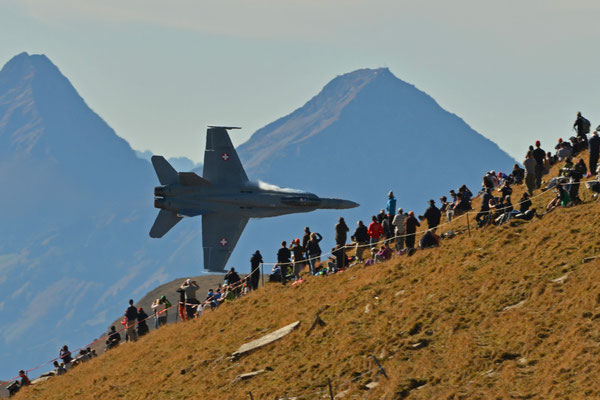 Fliegerschießen Axalp, Schweiz 2017 - Nikon D800 / Nikkor 200-500/5.6