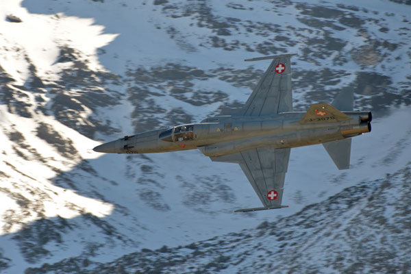 F-5 Tiger II, Fliegerschießen Axalp, Schweiz 2017 - Nikon D800 / Nikkor 200-500/5.6