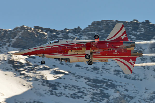 F-5 Tiger II, Fliegerschießen Axalp, Schweiz 2017 - Nikon D800 / Nikkor 200-500/5.6