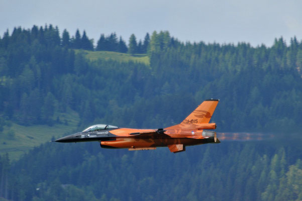 F-16 Dutch Demo Team, Airpower, Zeltweg 2011