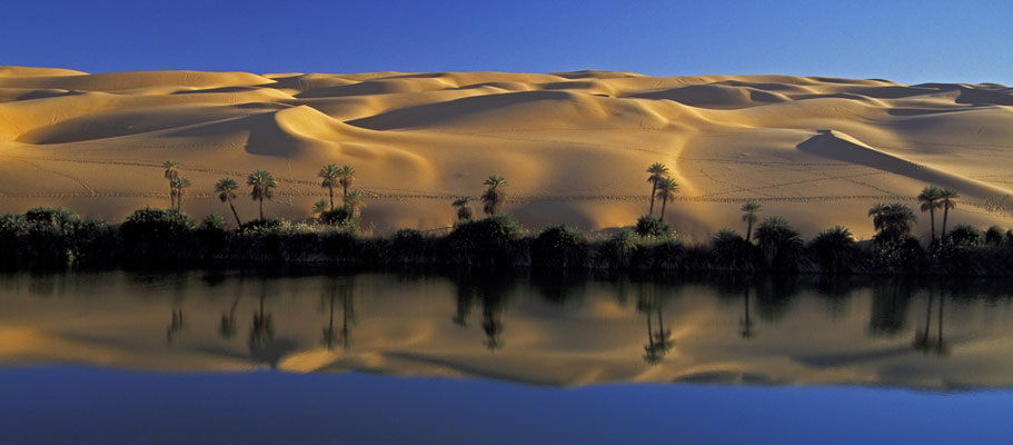 Der Um el Ma See - die "Mutter des Wasser" - im Gebiet der Mandara Seen, Sahara, Libyen