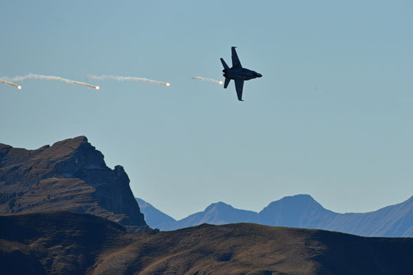 F/A-18 Hornet, Fliegerschießen Axalp, Schweiz 2017 - Nikon D800 / Nikkor 200-500/5.6