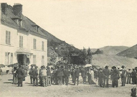 Le « château » lors de la bénédiction du câble de Bulard 