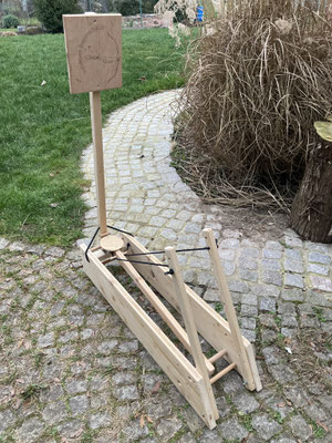 Schokokussschleuder fürs Bogenschiessen